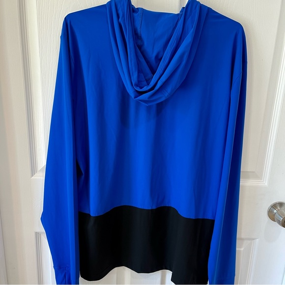 NWT Blue and Black Light Weight Hoodie - Picture 2 of 3